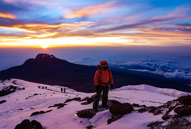 5 Days Kilimanjaro Marangu Route |Best Packges & Price Guarantee 5 Days Kilimanjaro Marangu-route The minimum days required for this route is 5, although the probability of successfully reaching the top in that time period is quite low