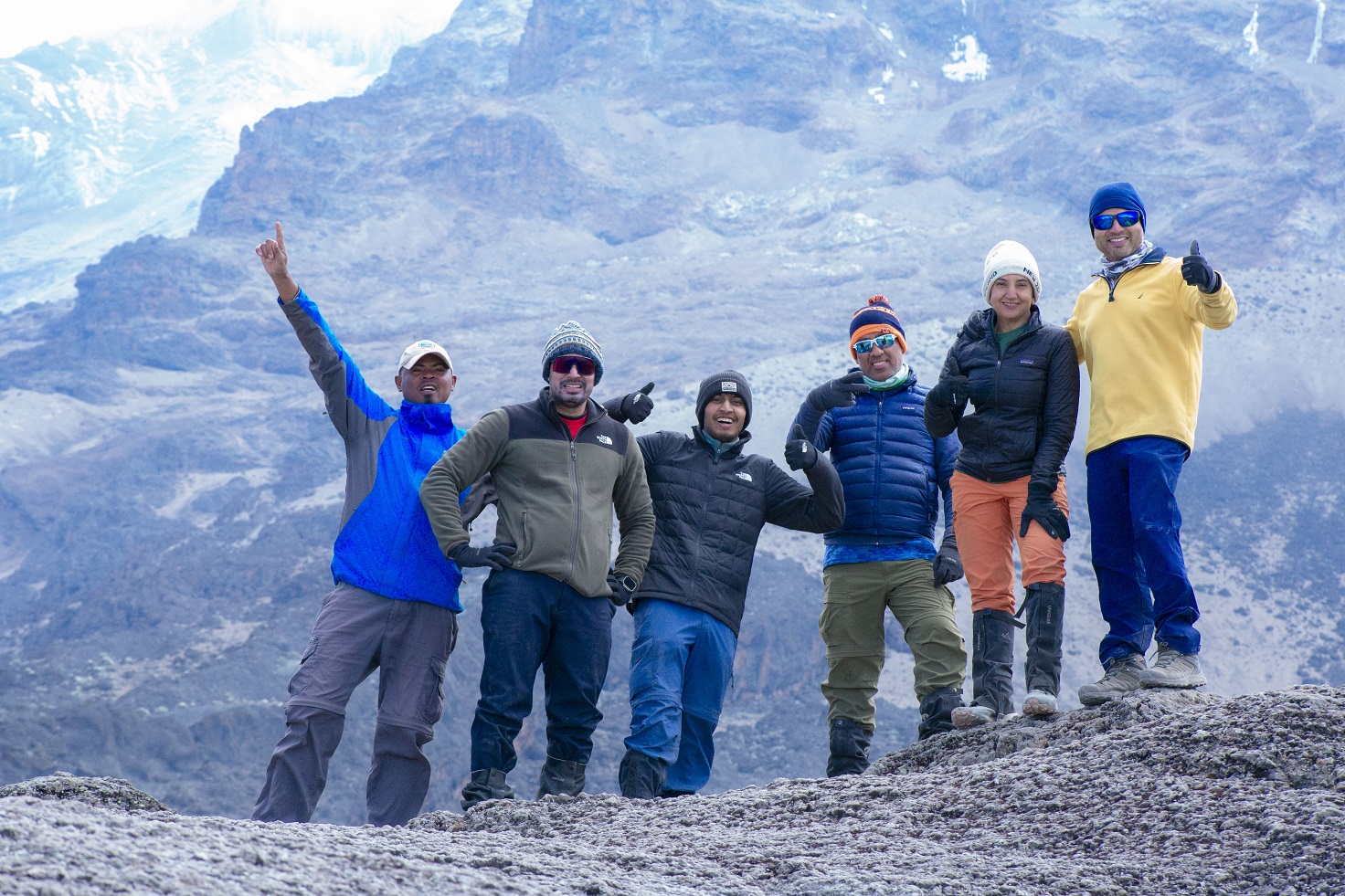 Guided group sharing Climbing in Kilimanjaro