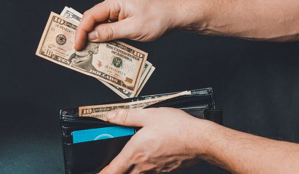 How much should I tip my guide on a Tanzania safari?