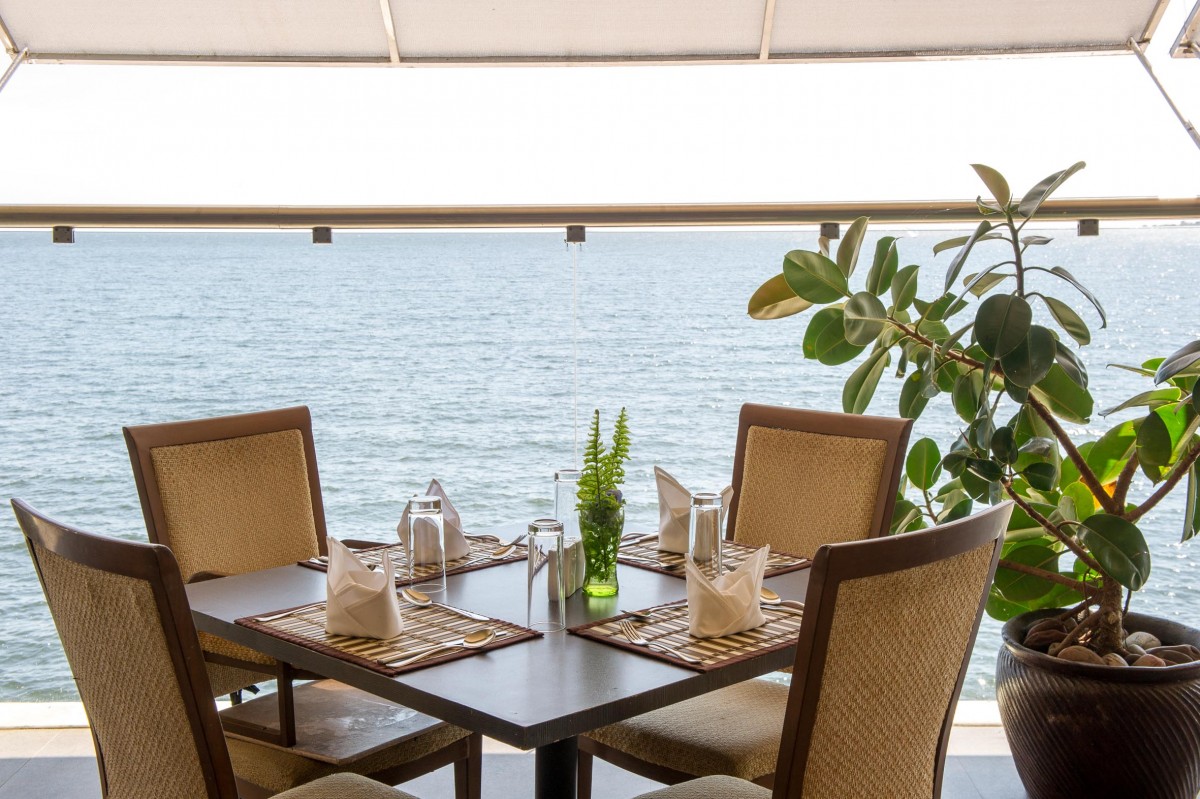 Lake Victoria Restaurants Mwanza