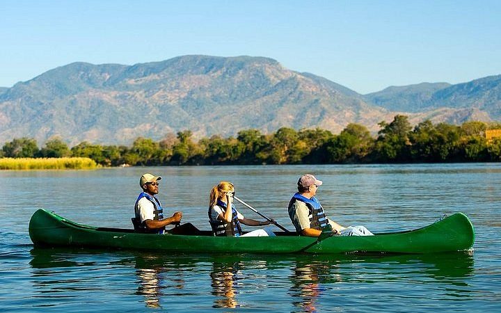 What safari activities can I do in Tanzania?