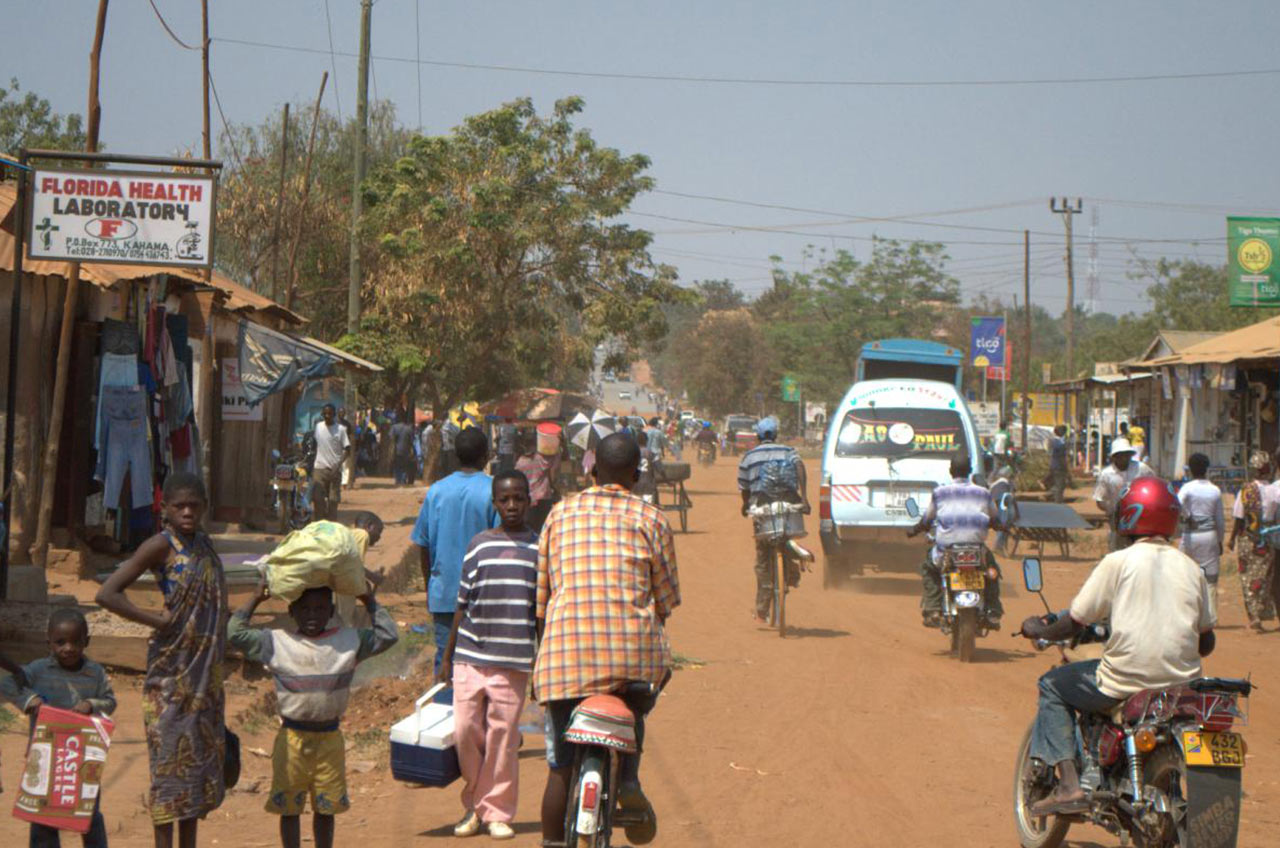 What is the lifestyle like in Kahama?